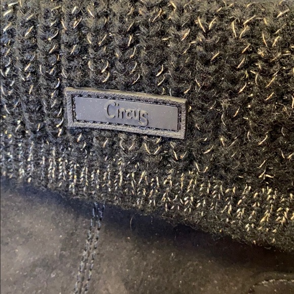 Boots - Picture 2 of 3